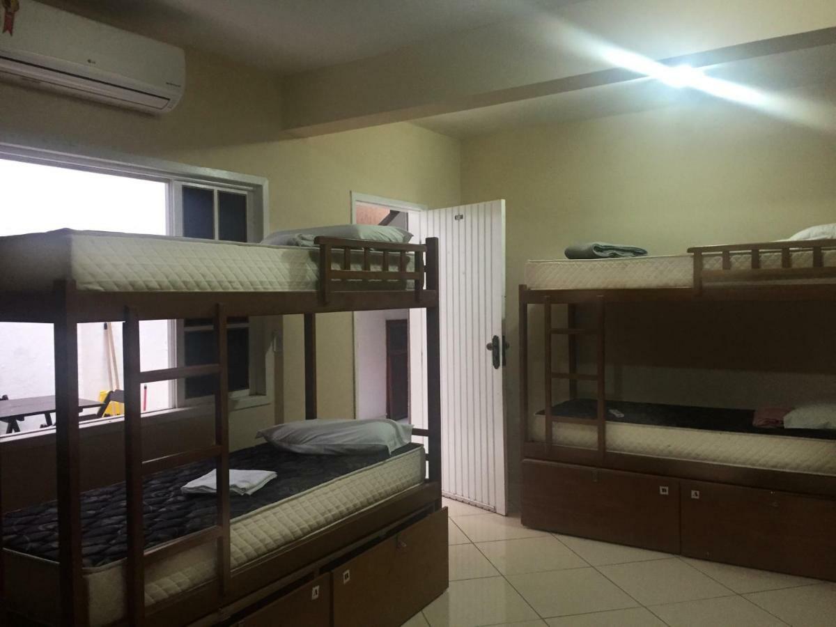 Hospedagem Caravela Hostel Араял до Кабо Екстериор снимка